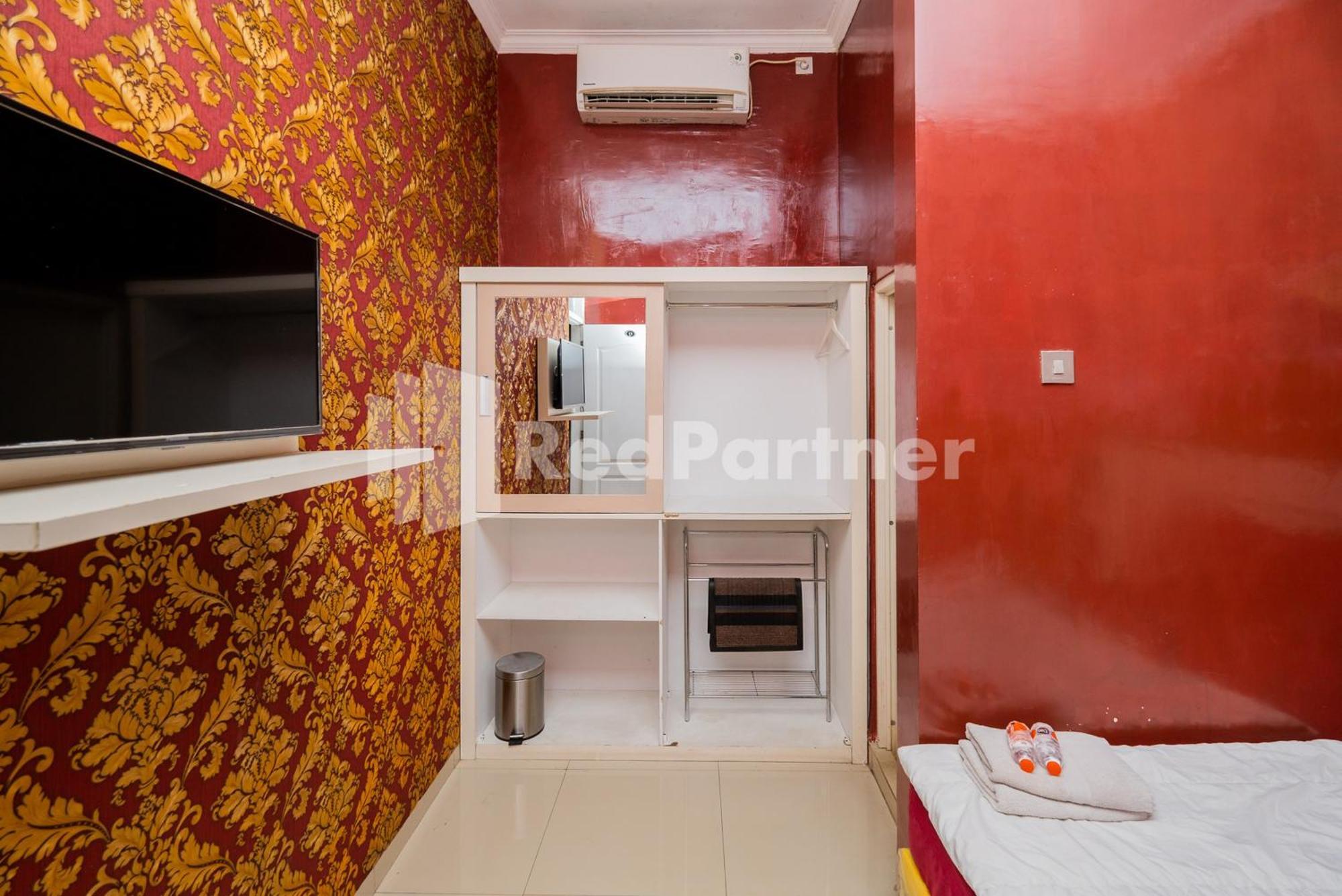 Hotel Omah Kalimosodo Mitra Reddoorz Near Stasiun Malang Kota Baru Exterior foto