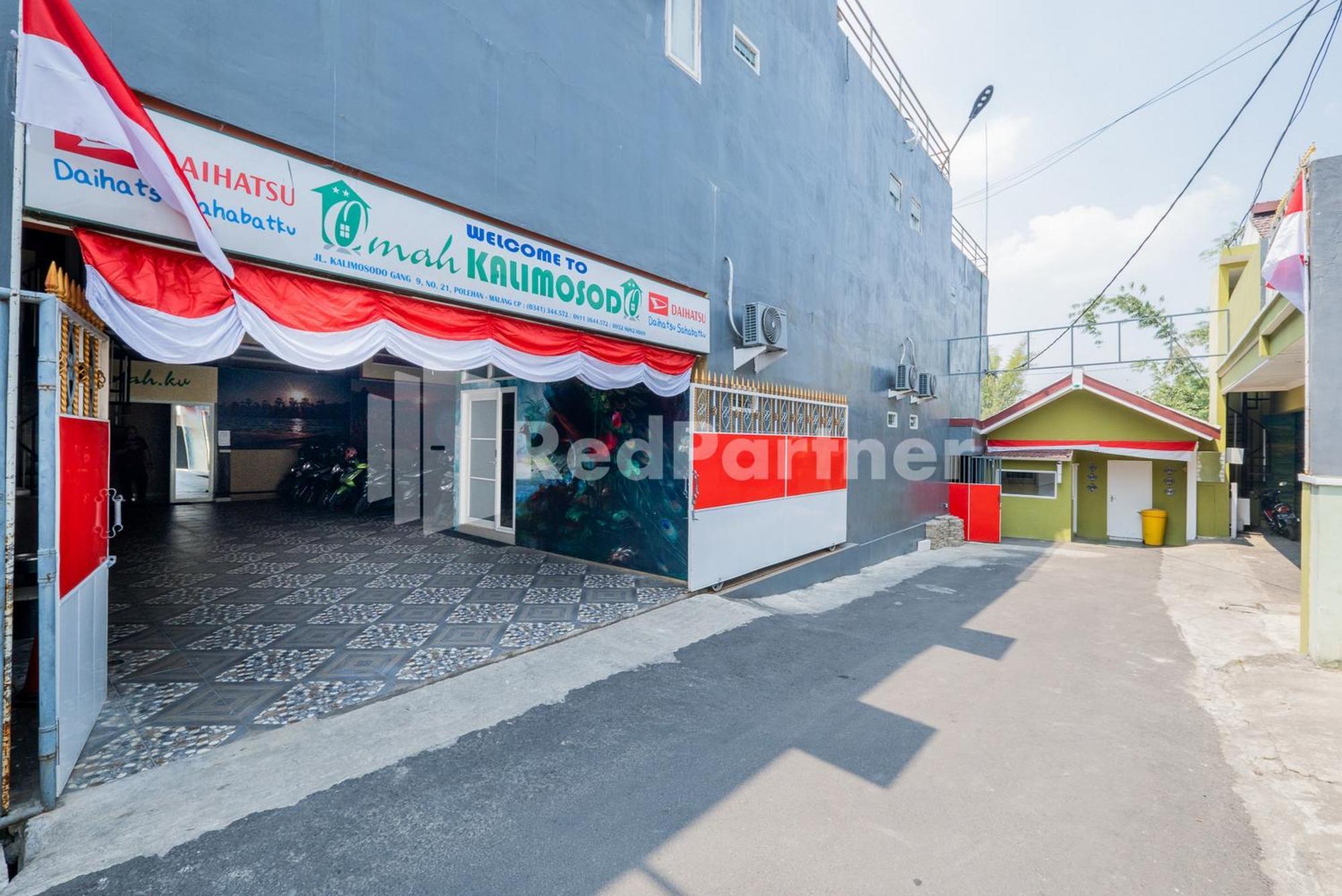 Hotel Omah Kalimosodo Mitra Reddoorz Near Stasiun Malang Kota Baru Exterior foto